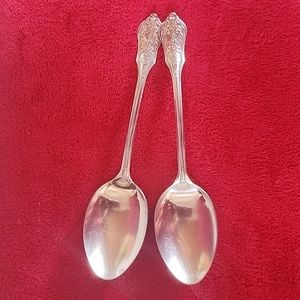 ☆Lot of 2 Serving Spoons. ☆